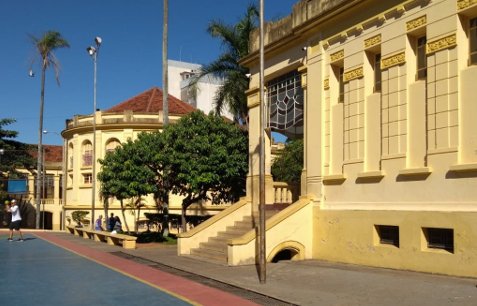 Escadaria menor